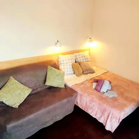 1tres Confortable Chambre De Type Studio Pres De Paris Habitación en casa particular *